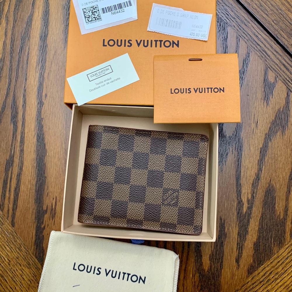 Louis Vuitton Brown Damier Key Card Holder